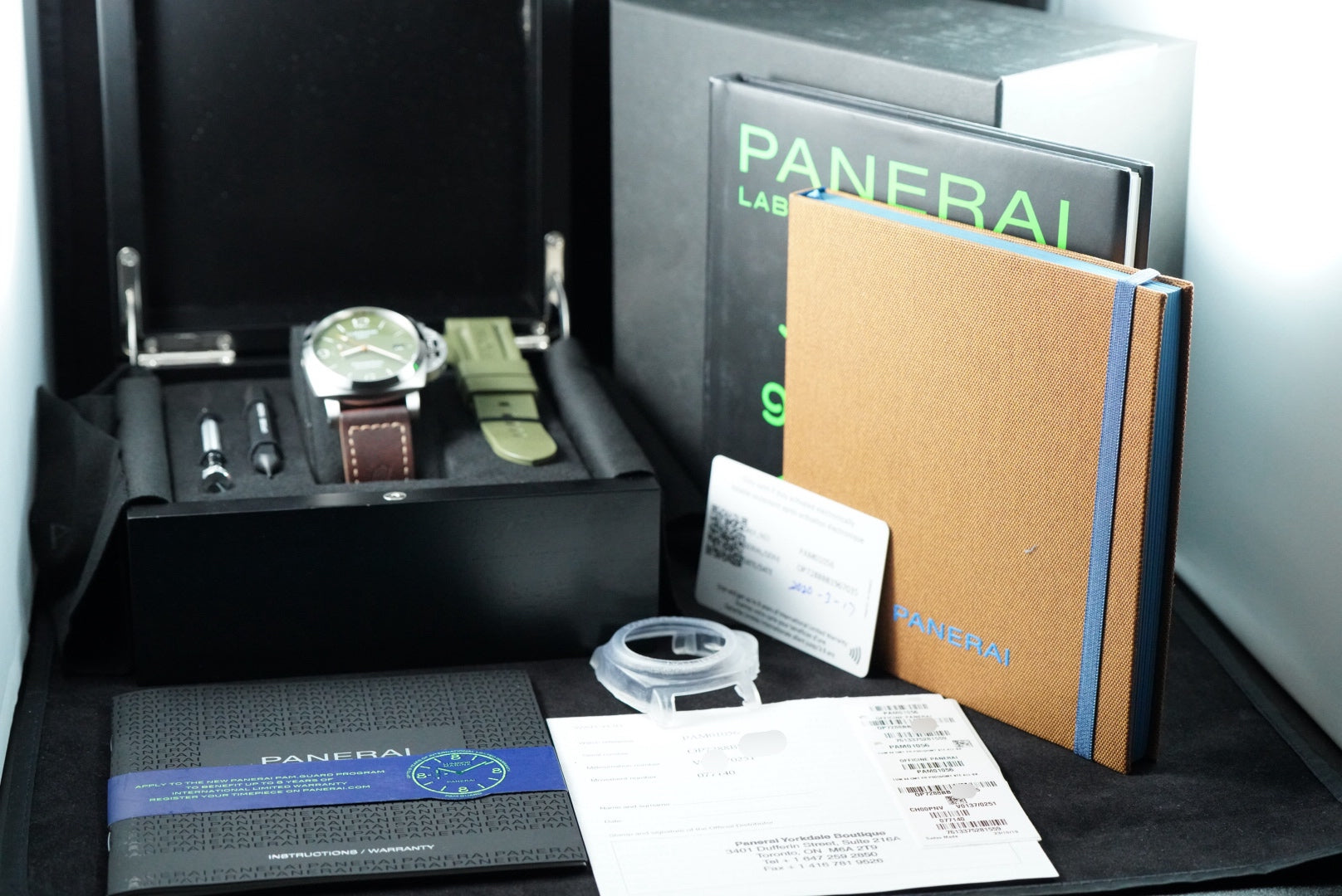 Panerai Luminor GMT PAM01056 Mahendra Singh Dhoni Green Dial Limited Edition Box & Papers