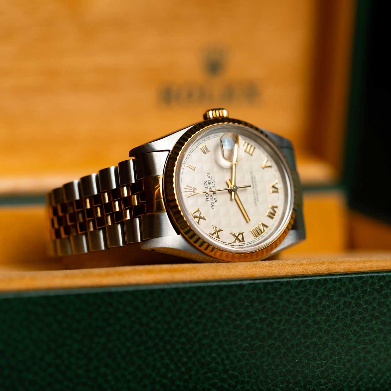 Rolex Datejust 16233 36mm Rare Ivory Pyramid Dial Box & Papers | Preowned