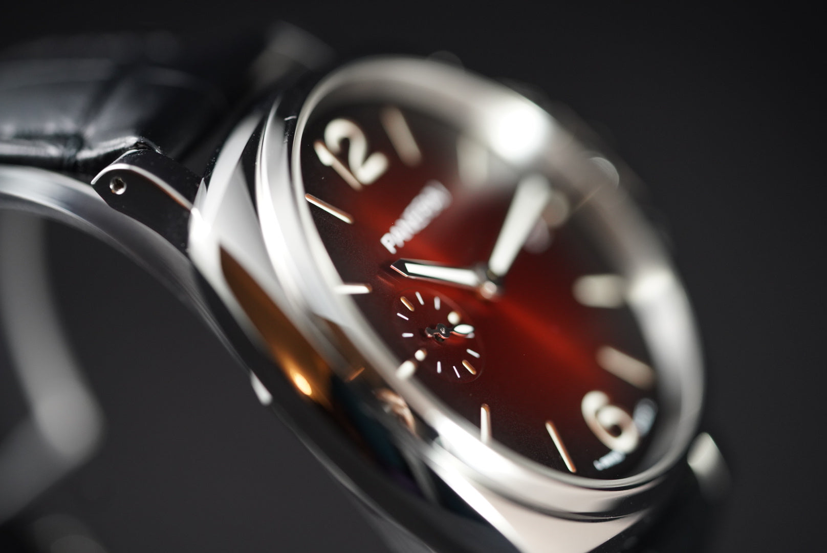 Panerai Luminor Due PAM 1424 PAM01424 42mm Burgundy Dial Box & Papers 2024 | Preowned