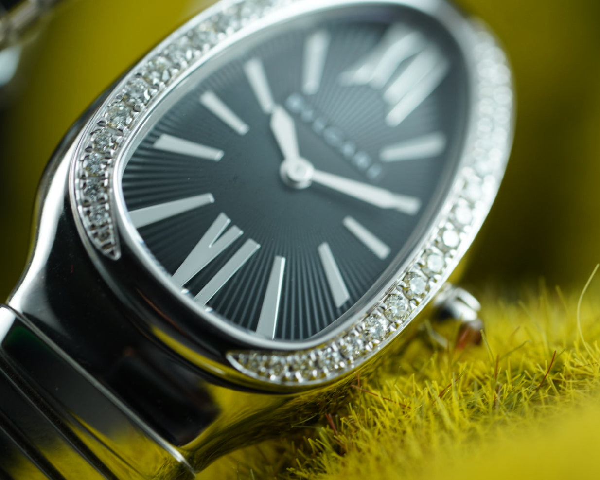 Bvlgari Serpenti SP 35 S 102824 AM Diamonds Single Spiral Black Dial Unworn 2021