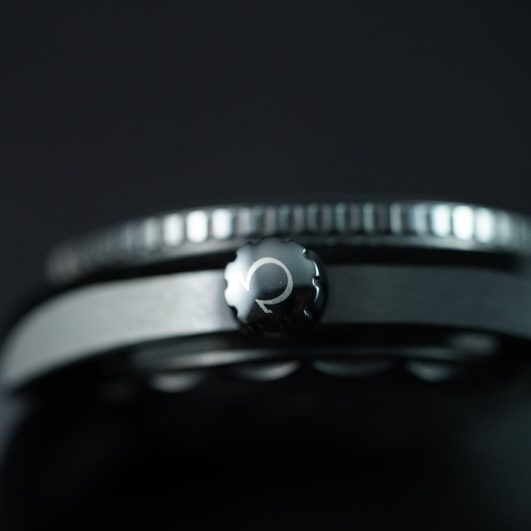 OMEGA Seamaster Planet Ocean 600M Deep Black 215.92.46.22.01.001 Complete Set