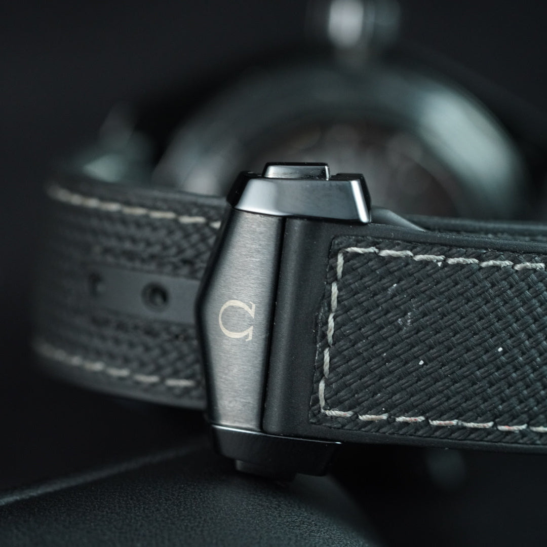 OMEGA Seamaster Planet Ocean 600M Deep Black 215.92.46.22.01.001 Complete Set