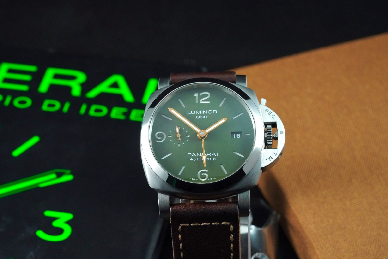 Panerai Luminor GMT PAM01056 Mahendra Singh Dhoni Green Dial Limited Edition Box & Papers