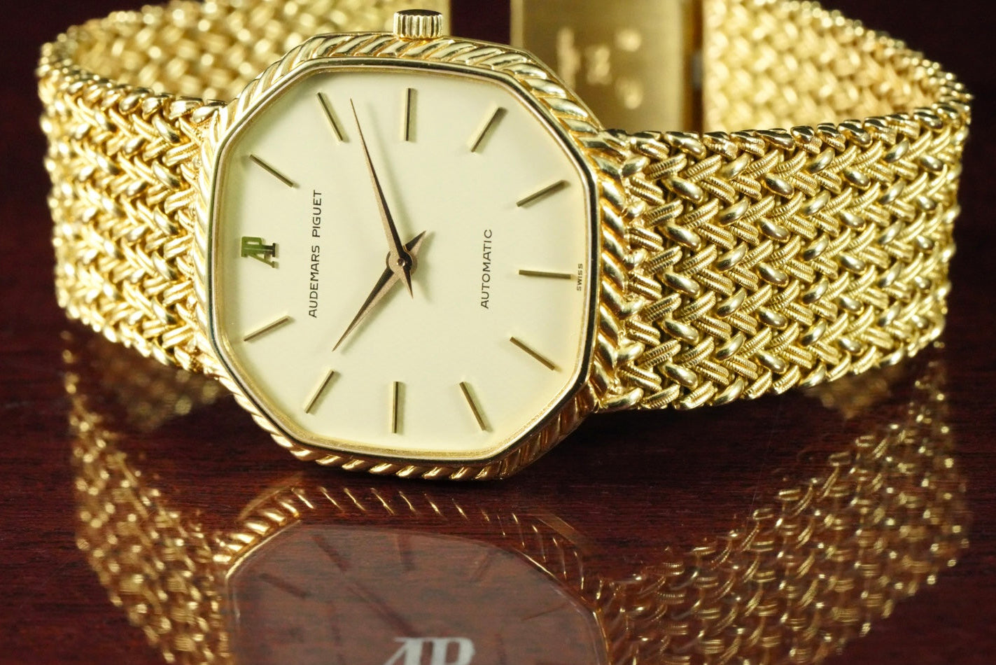 Audemars Piguet Vintage Cobra 18k Yellow Gold Ultra-Thin Automatic Octagon Case- Recent Service