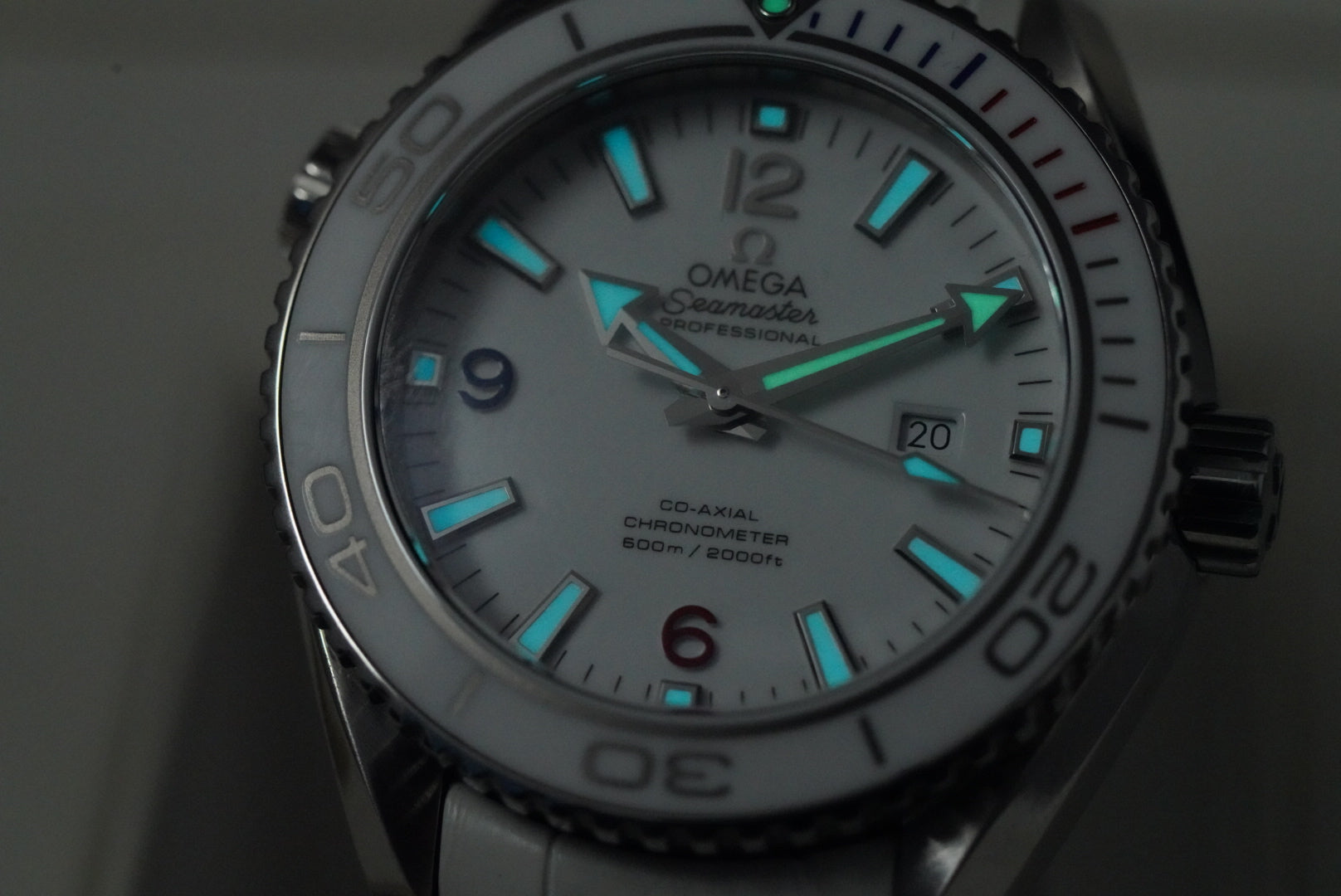 Omega Seamaster Planet Ocean Sochi 2014 Olympics 38.5mm White RARE| Box & Papers