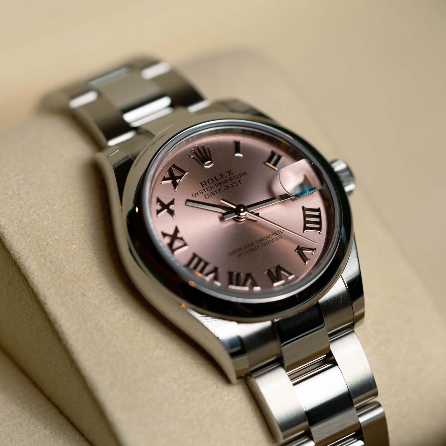 Rolex Datejust 278240 31mm Salmon Pink Roman Dial Unworn 2025 Box & Papers