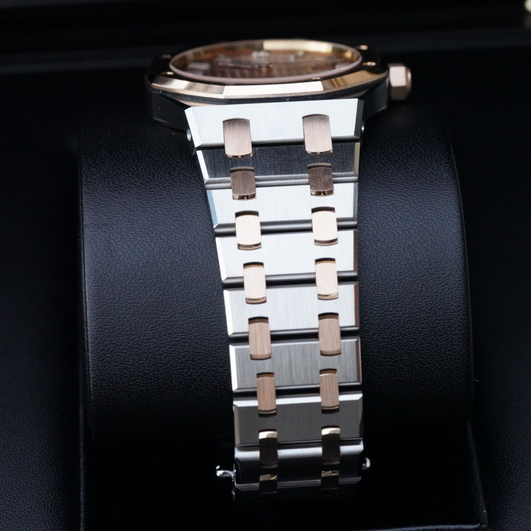 Audemars Piguet Royal Oak 67650SR 33mm 18k Two-tone Mint| Complete Set| Full Links