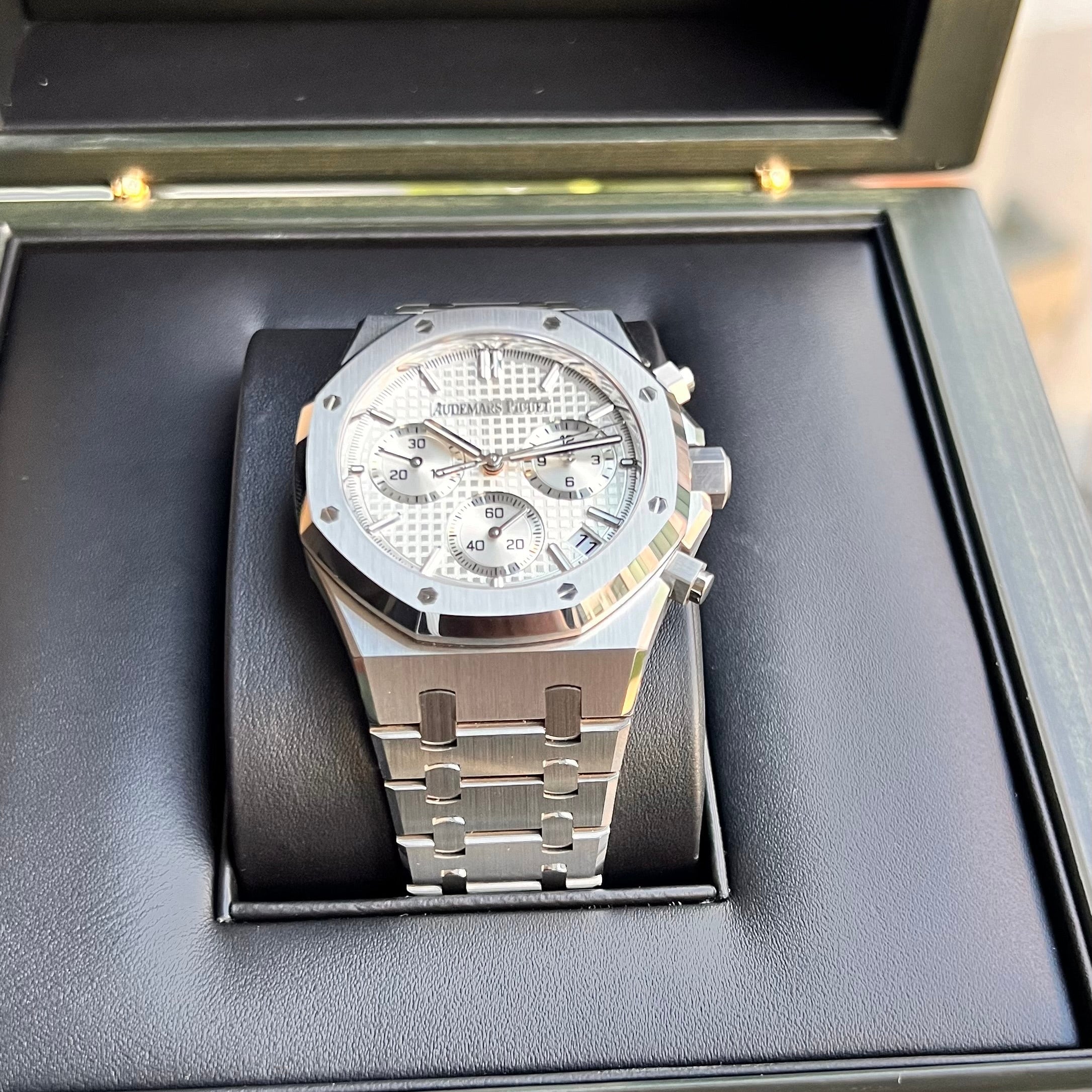 Audemars Piguet Royal Oak Chronograph 41mm 26240ST | Preowned
