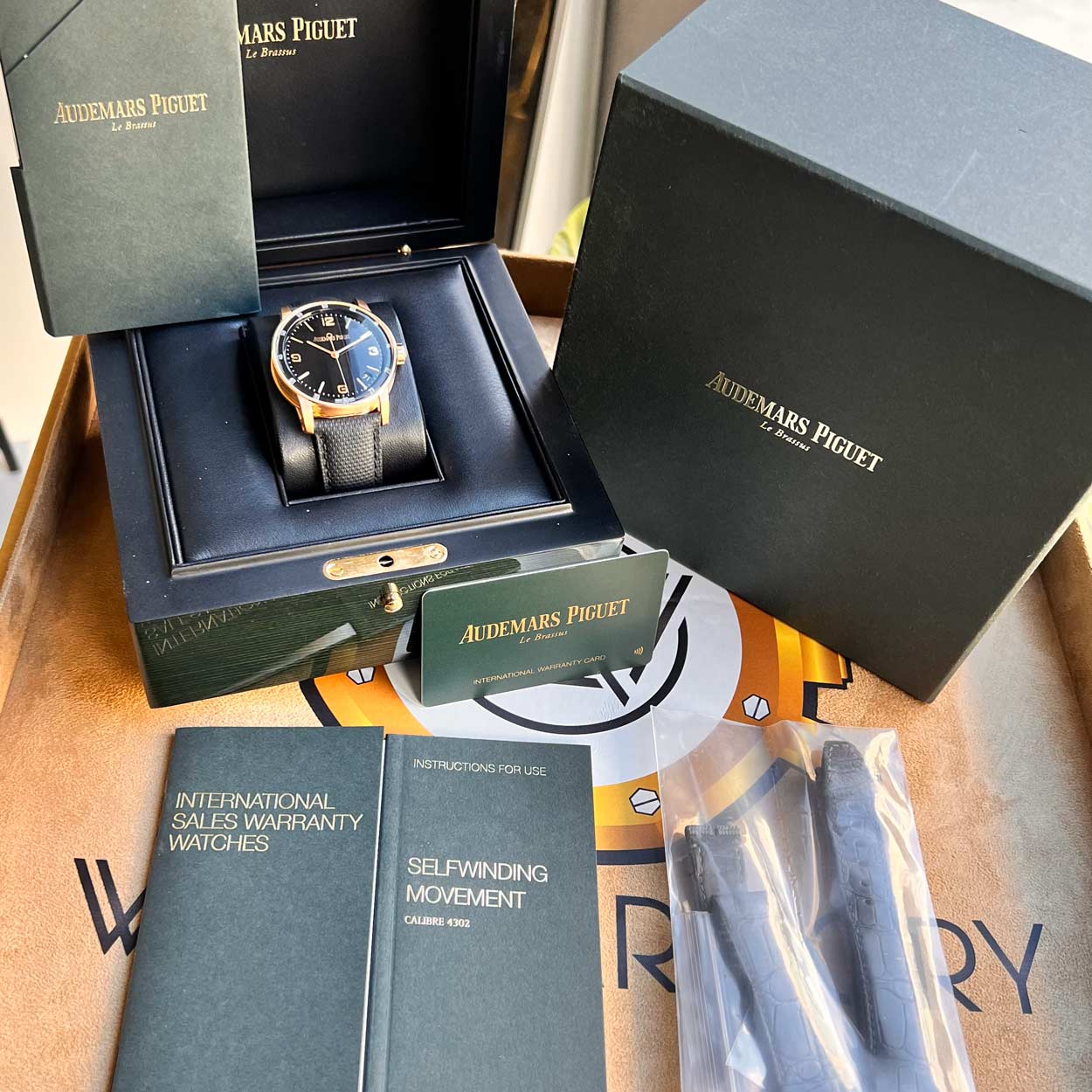 Audemars Piguet Code 11.59 15210OR 41mm Rose Gold Black Dial | Preowned