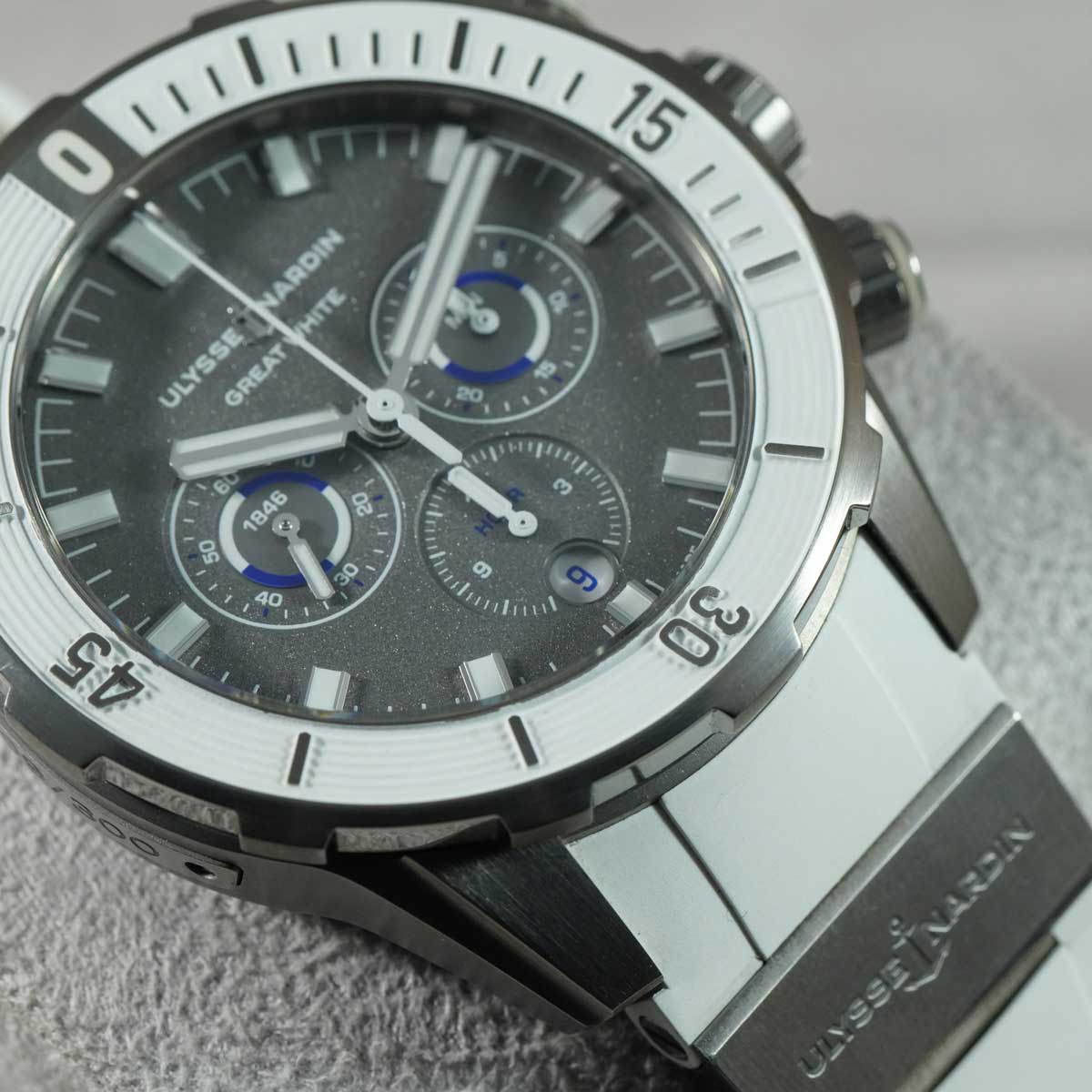 Ulysse Nardin Diver Chronograph Great White Shark 1503-170LE-1A-GW/3A