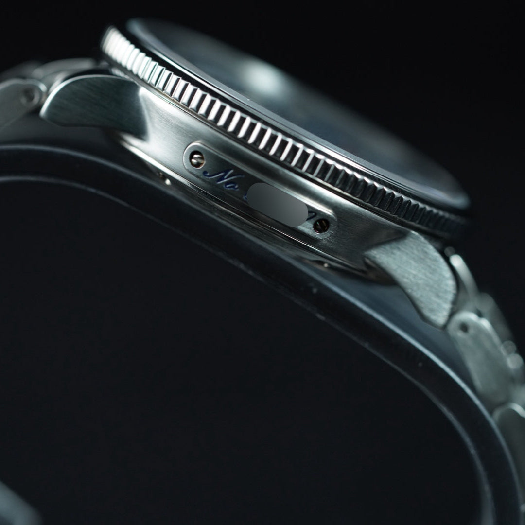 Ulysse Nardin Marine Chronometer 263-22 Blue Dial Rare Complete Box & Papers | Preowned