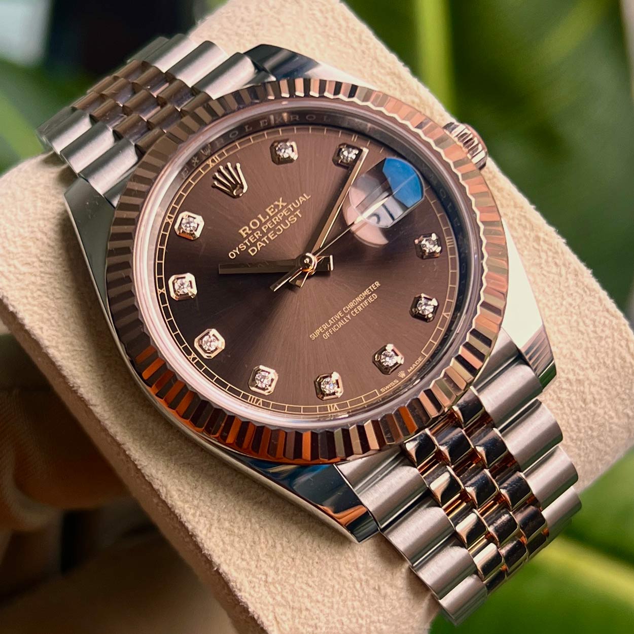 Rolex Datejust 41mm 126331 Rose Gold Fluted Bezel Chocolate Diamond Dial 2023