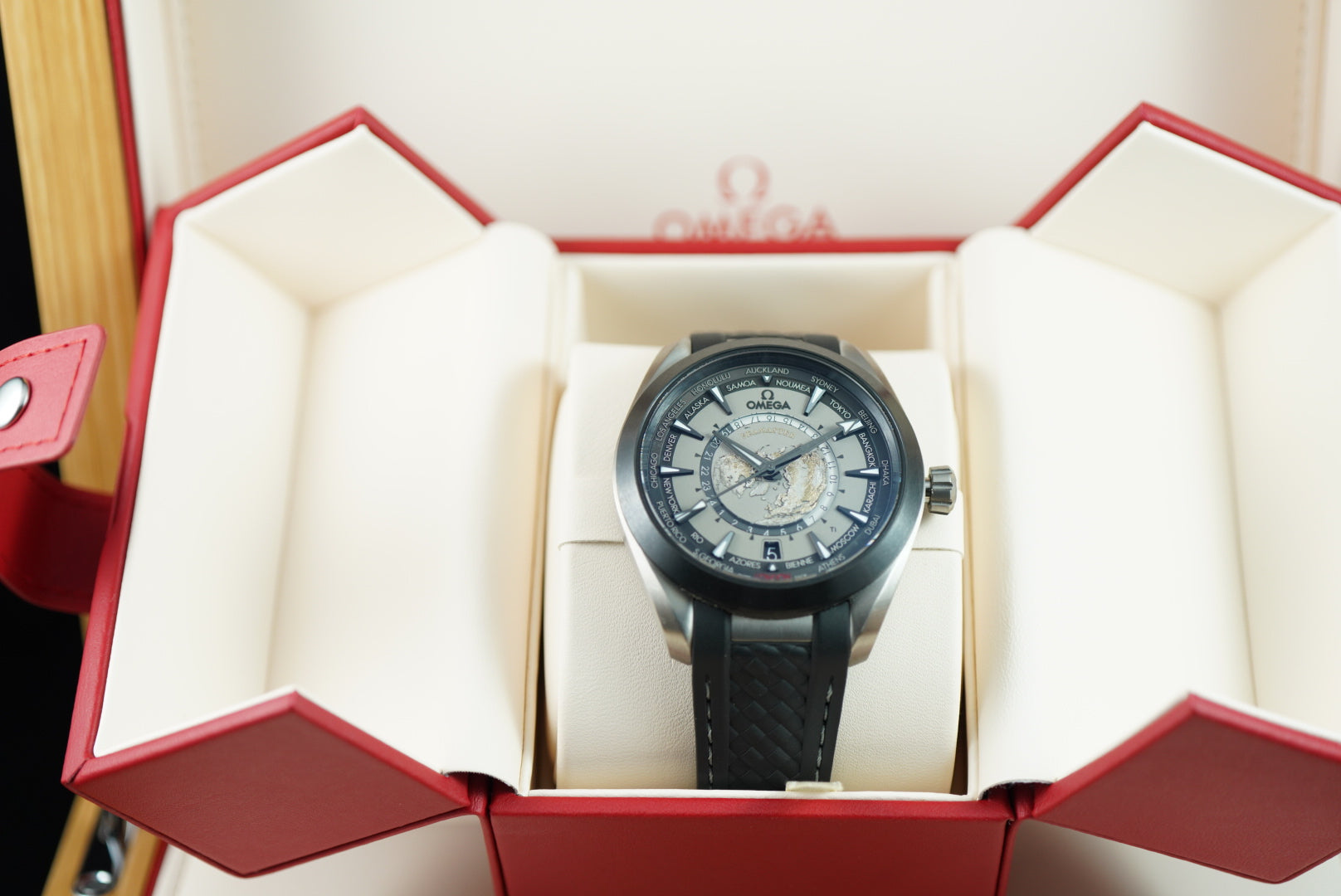 Omega Seamaster Aqua Terra Worldtimer 43mm Titanium 2024 Box & Papers | Preowned