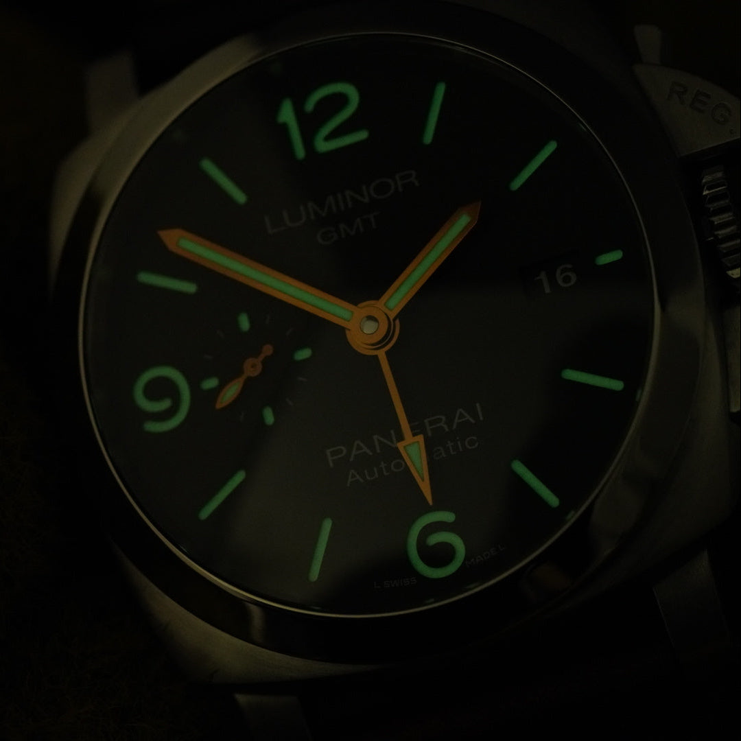 Panerai Luminor GMT PAM01056 Mahendra Singh Dhoni Green Dial Limited Edition Box & Papers