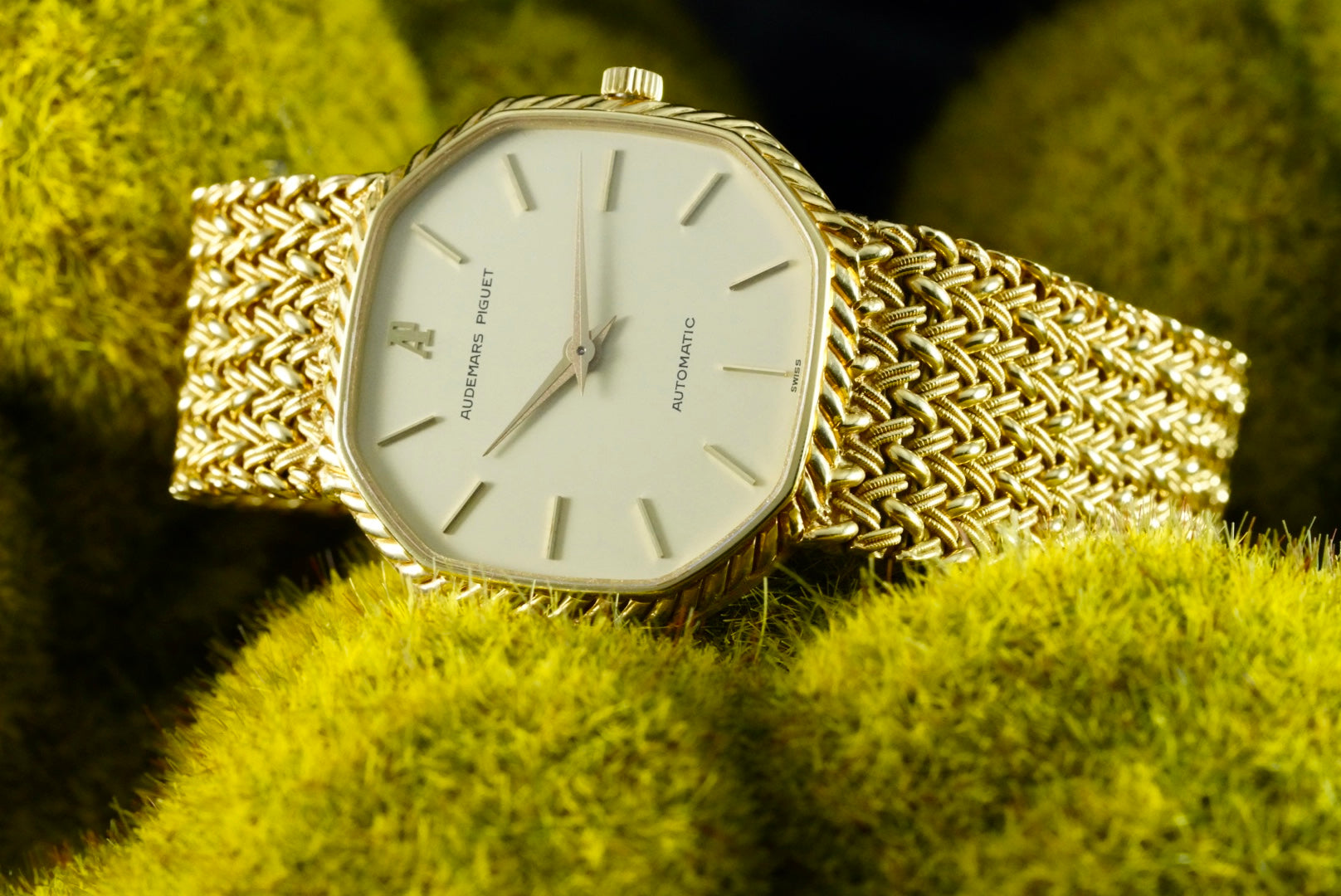 Audemars Piguet Vintage Cobra 18k Yellow Gold Ultra-Thin Automatic Octagon Case- Recent Service