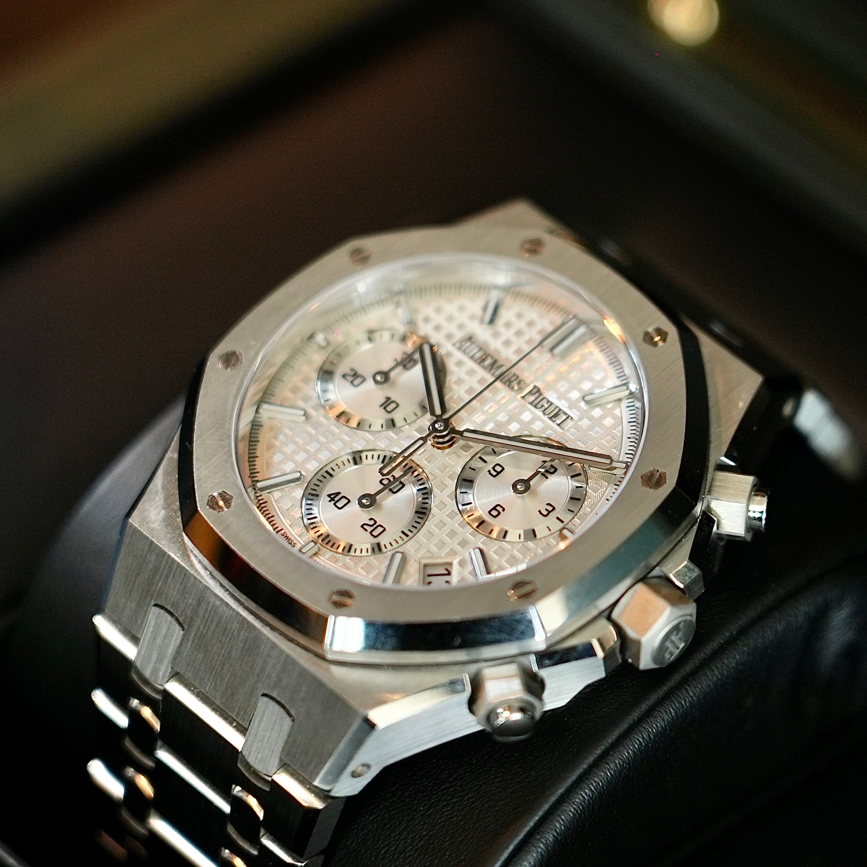 Audemars Piguet Royal Oak Chronograph 41mm 26240ST  | Preowned