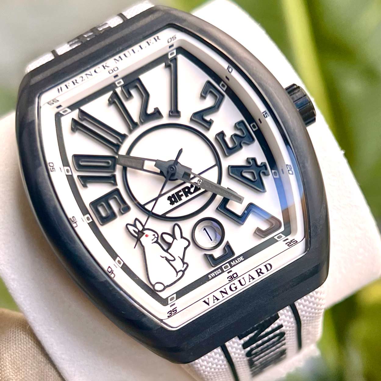 Franck Muller Vanguard 41mm FR2 Rabbits Carbon