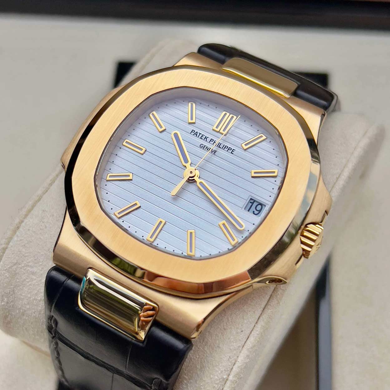 Patek Philippe Nautilus 5711J-001 Yellow Gold